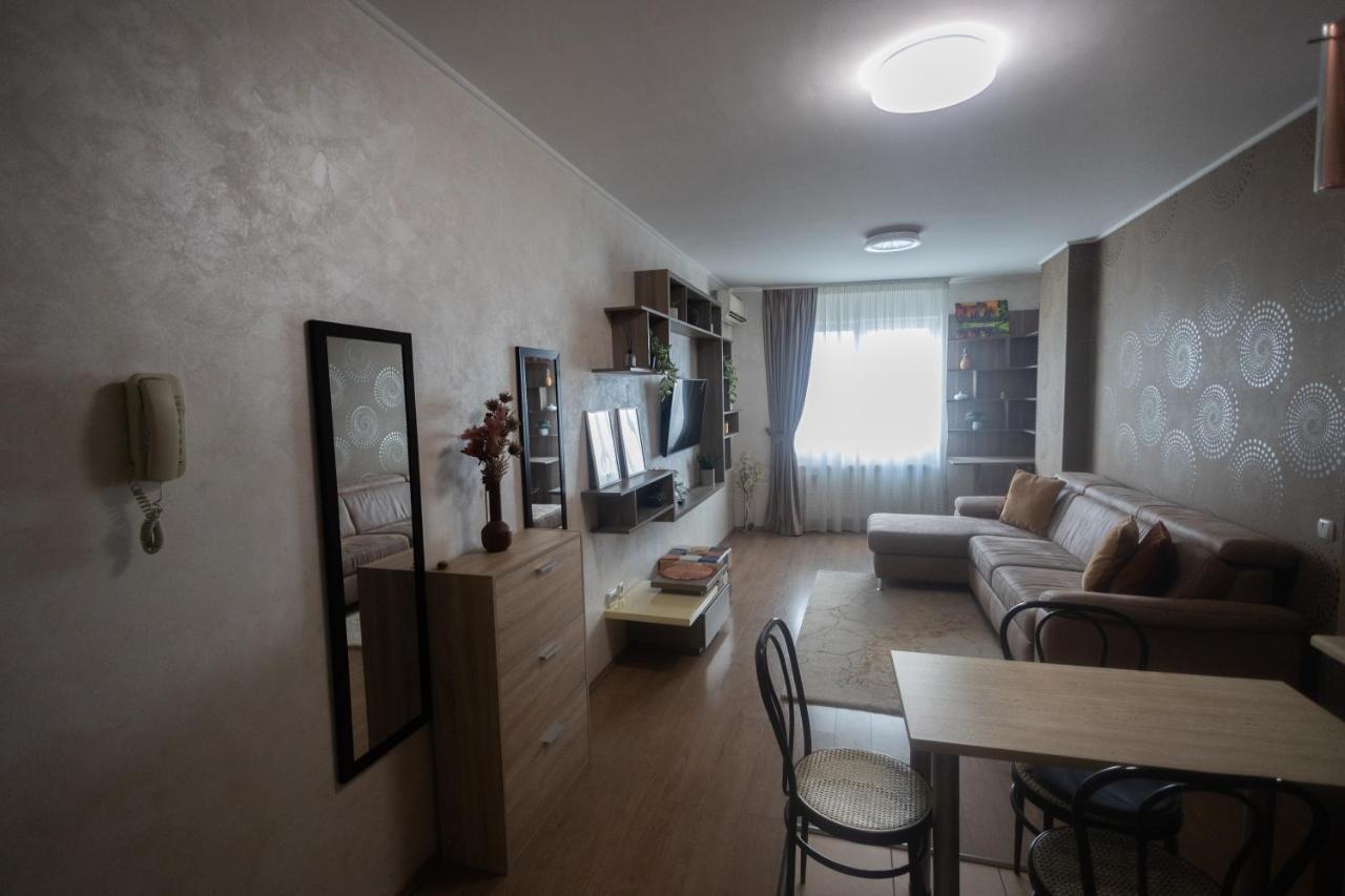 Luceafarul Property Oradea Eksteriør billede